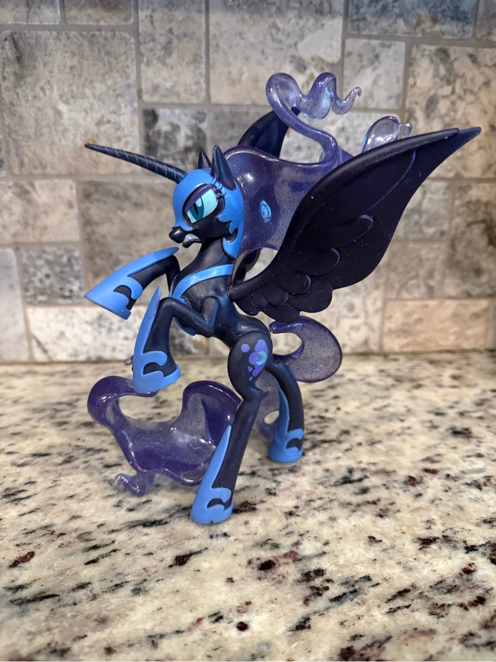 Hasbro My Little Pony Guardians of Harmony Fan Series Nightmare Moon